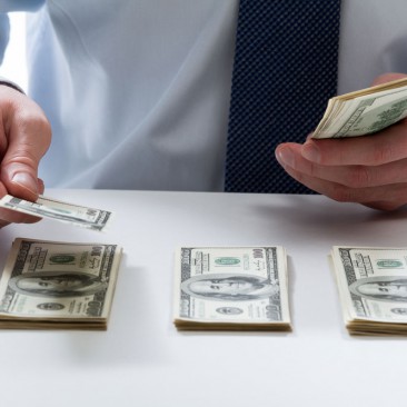 pagar al banco